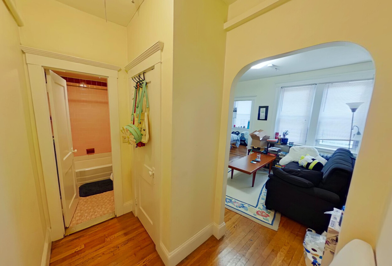 305 Allston St, Brighton