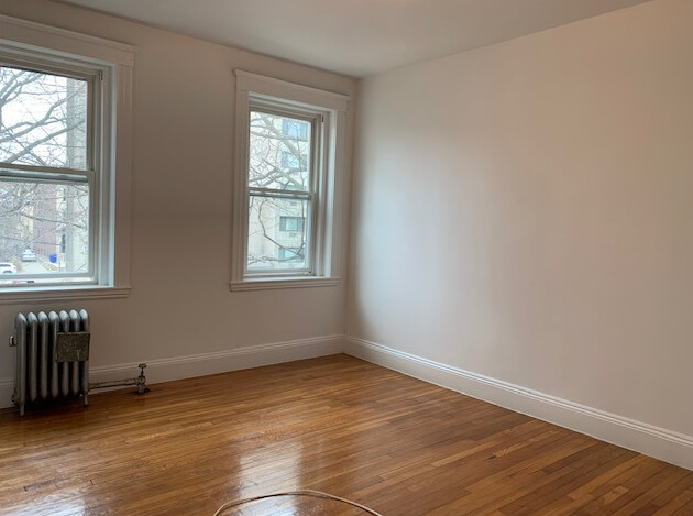 85 Winchester St, Coolidge Corner