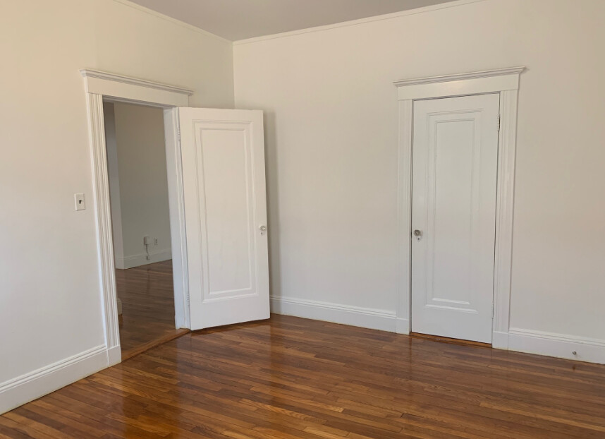 85 Winchester St, Coolidge Corner