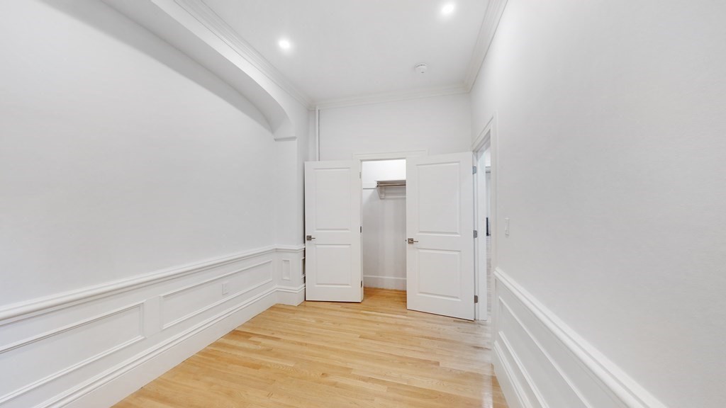 2 Brimmer St, Beacon Hill