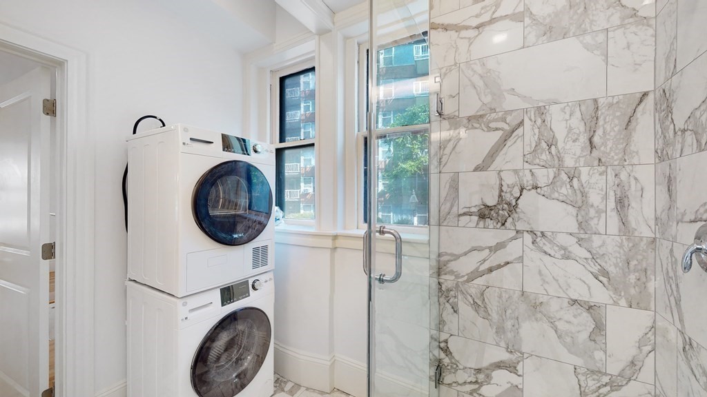 2 Brimmer St, Beacon Hill