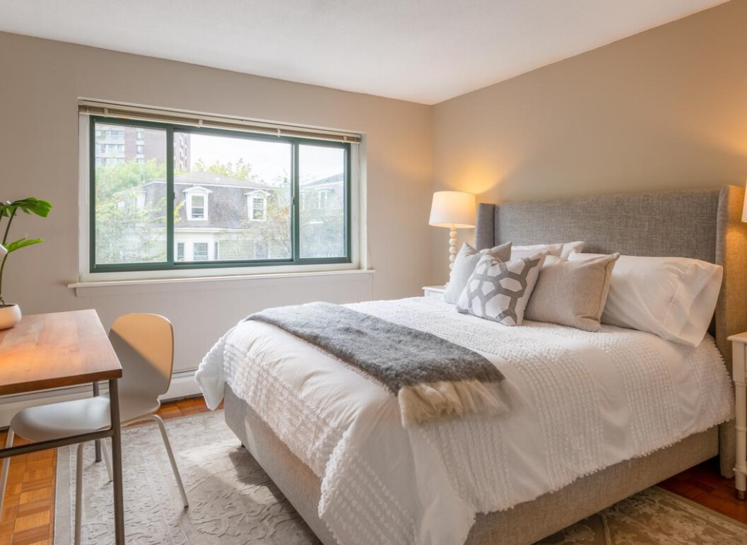 375 Harvard St, Harvard Square