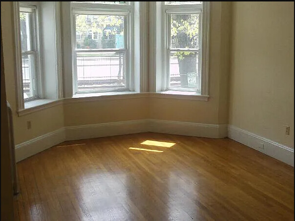 Photo 3 of Commonwealth Ave. Unit 17
