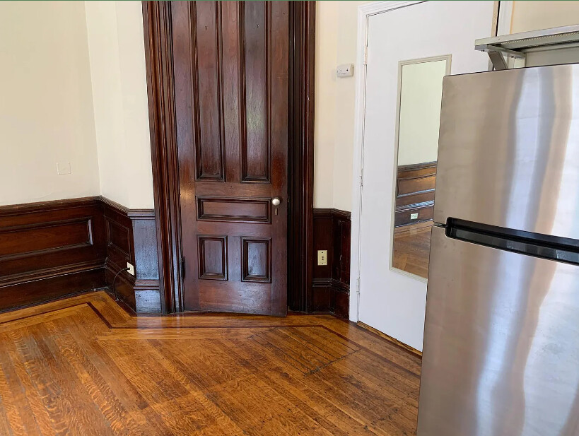 Photo 6 of 307 Beacon St. Unit 2