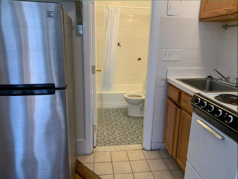 Photo 8 of 307 Beacon St. Unit 2
