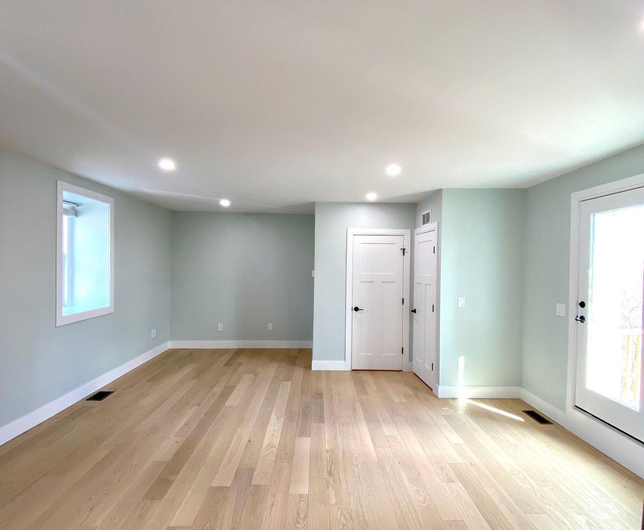 Photo 3 of Walley St. Unit 2