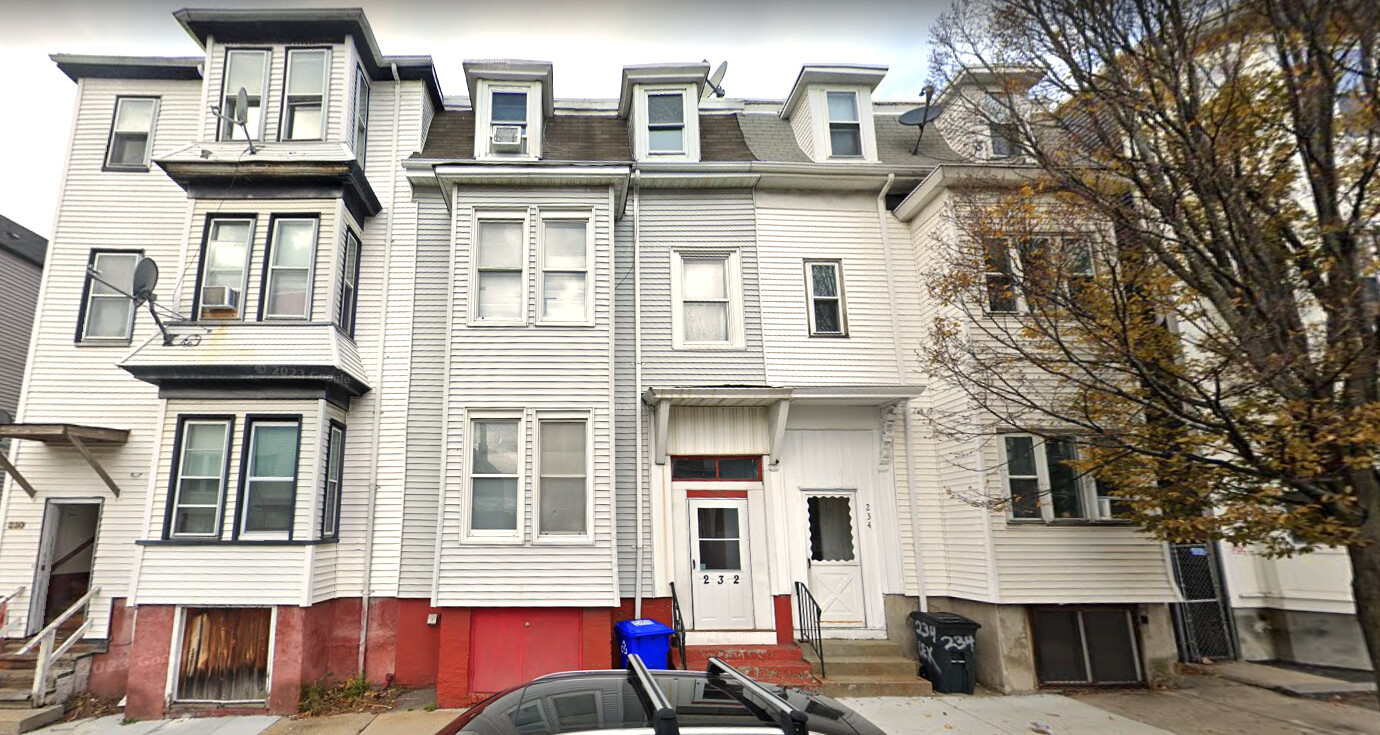 234 Lexington St, Eagle Hill