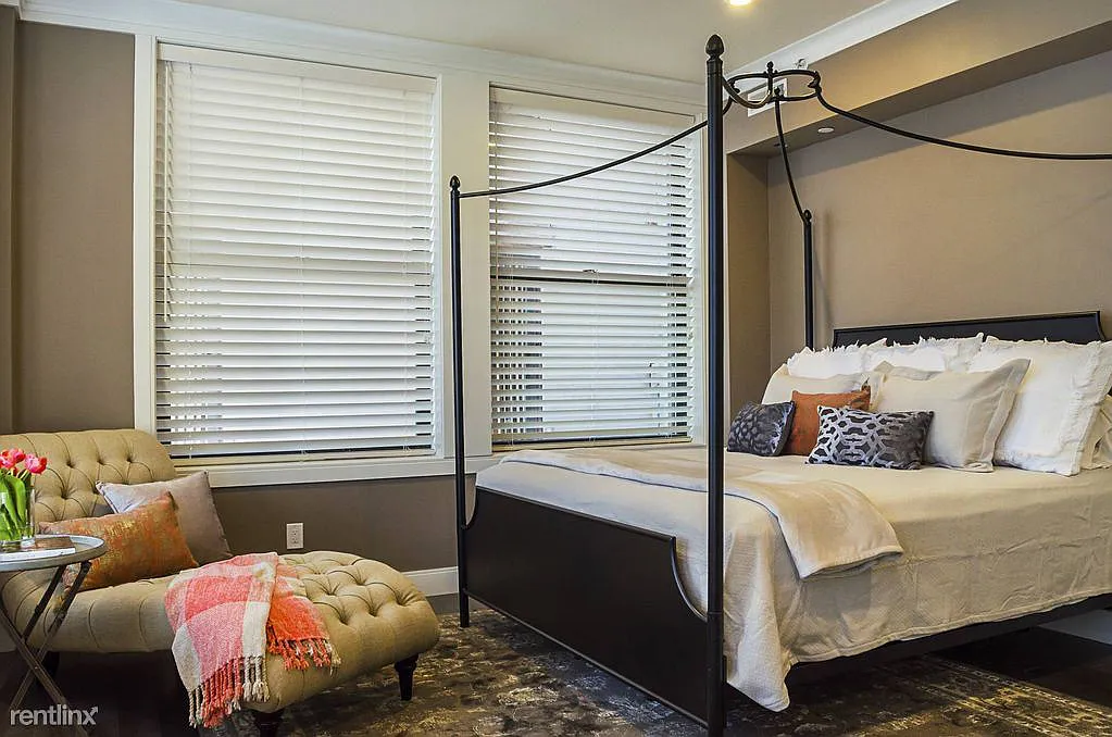 100 State St, Downtown