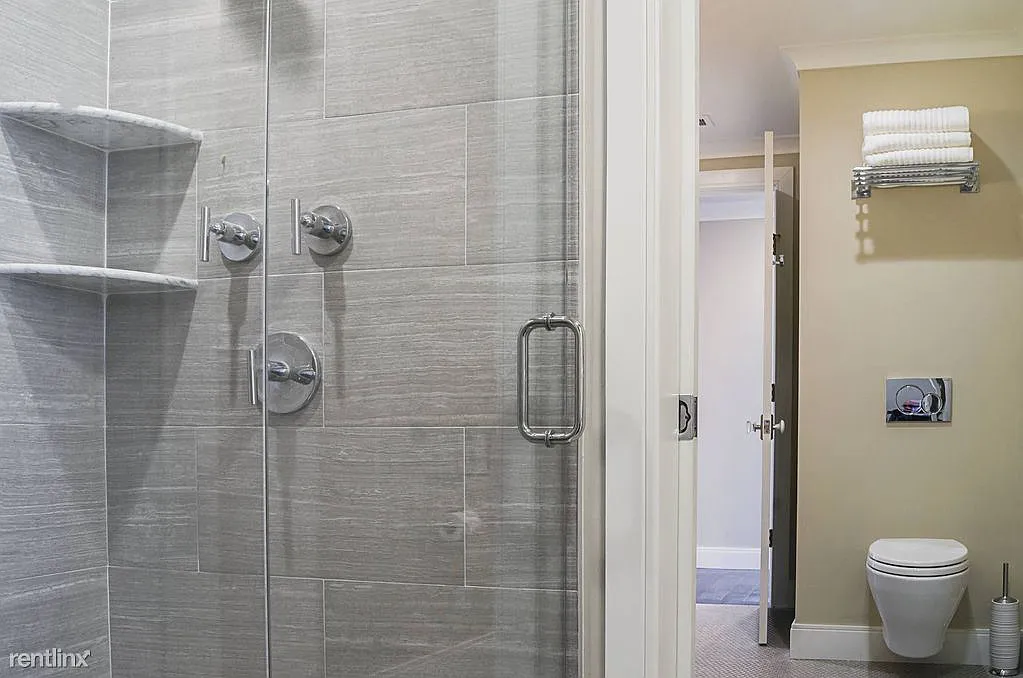 100 State St, Downtown