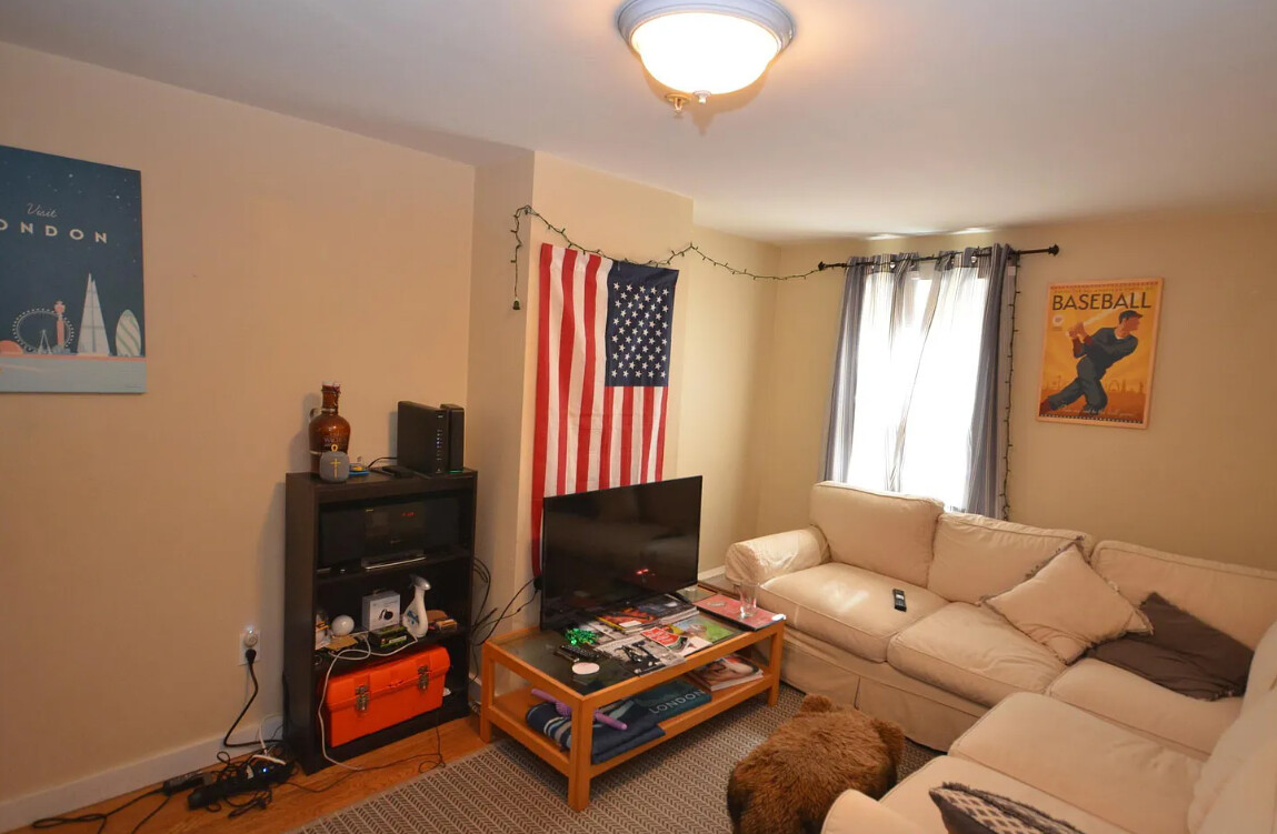 266 Gold St, South Boston