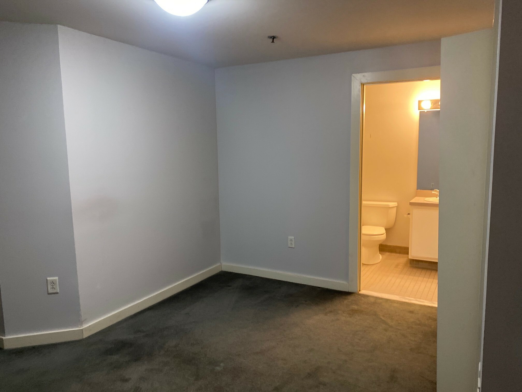 Photo 11 of 534 Commonwealth Ave. Unit 3D