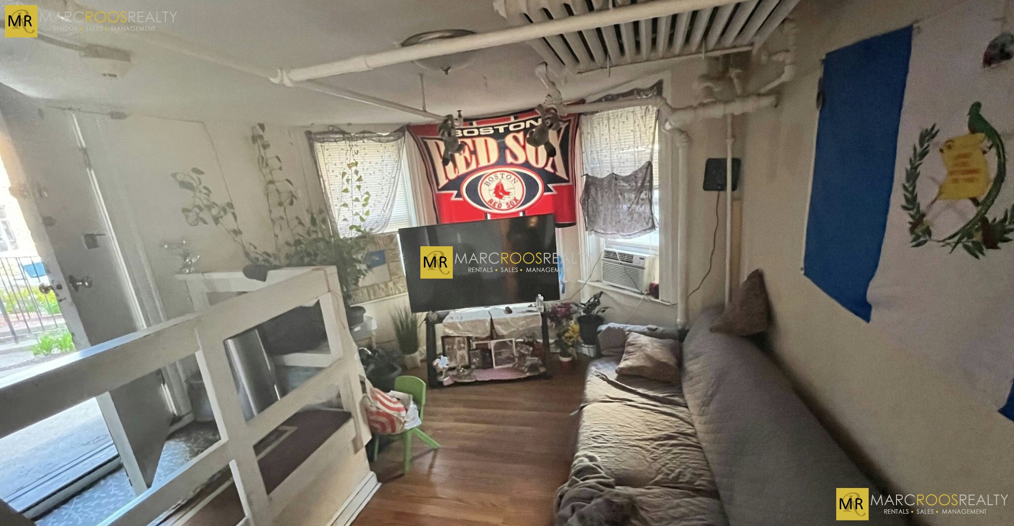 Photo 8 of 10 Lothian Rd. Unit 10A