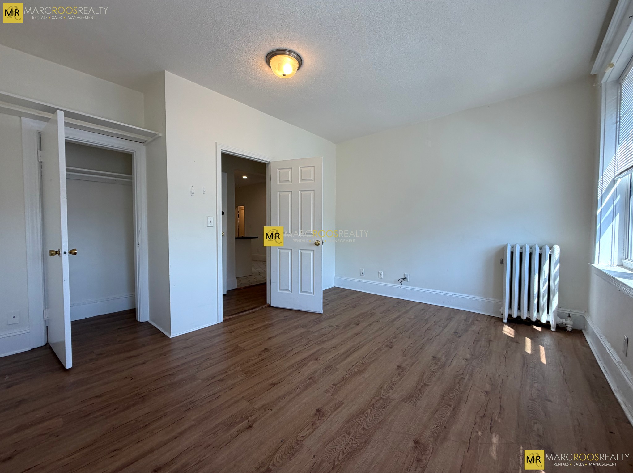Photo 7 of Park Vale Ave. Unit 9
