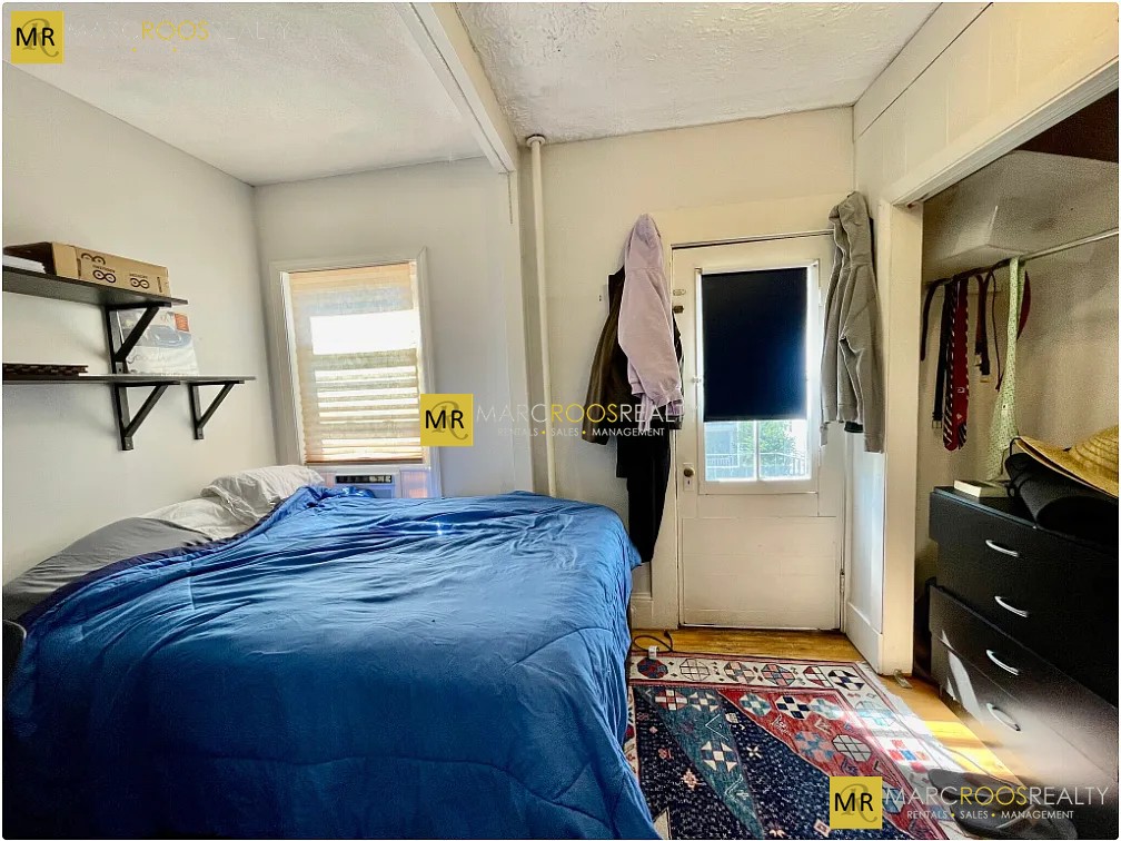 Photo 5 of Curtis Ave. Unit 2