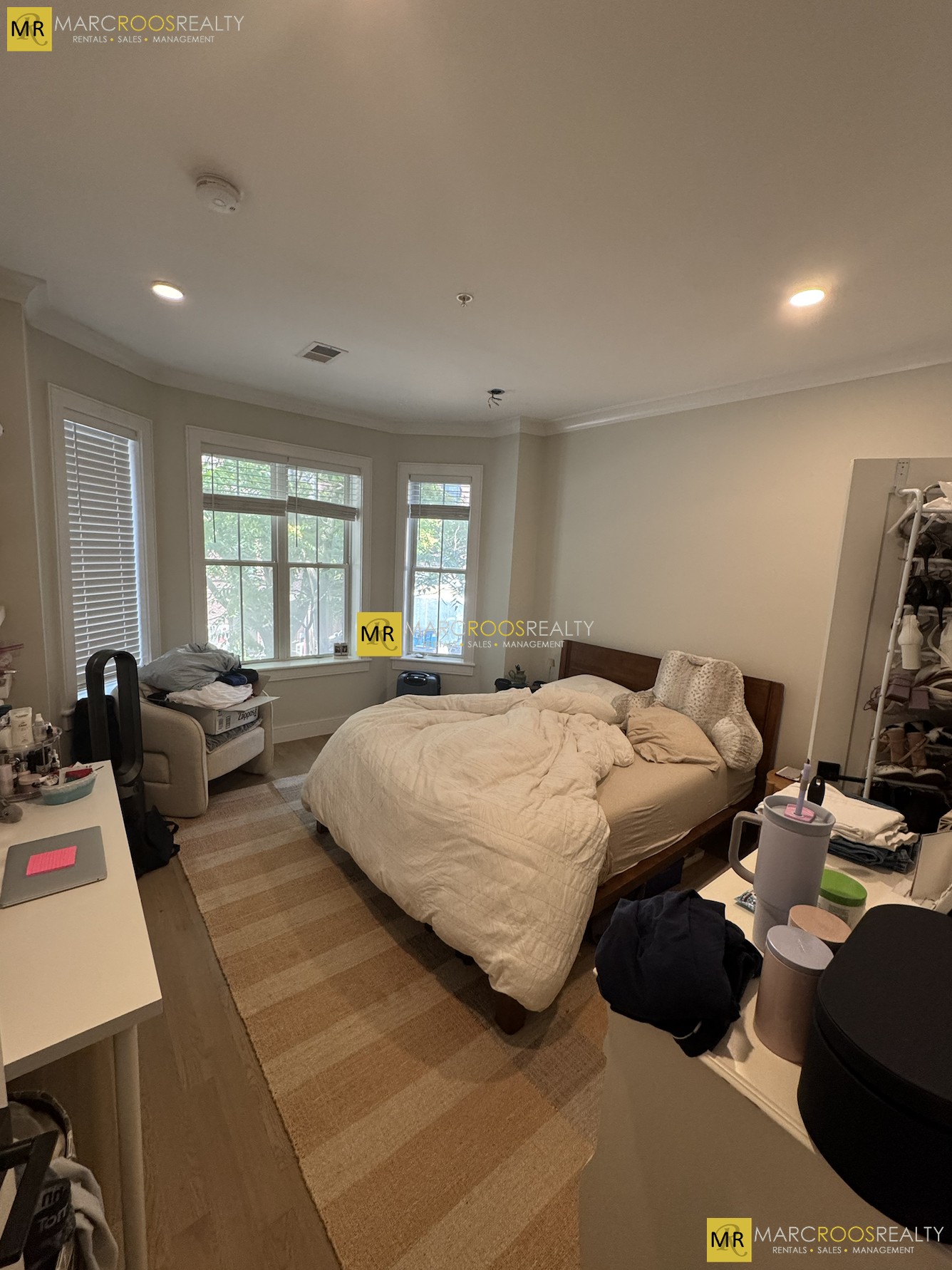 Photo 8 of Newbury St. Unit 2