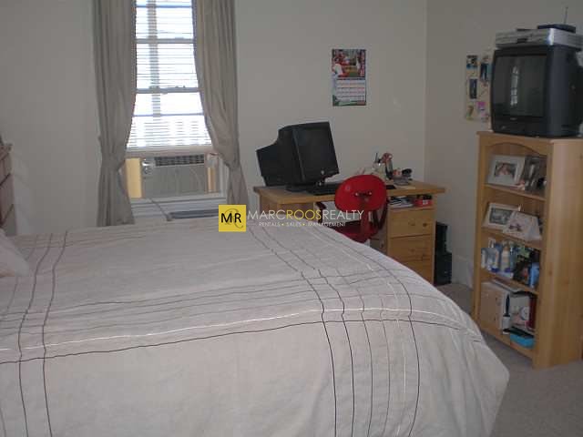 Photo 5 of Washington St. Unit 1