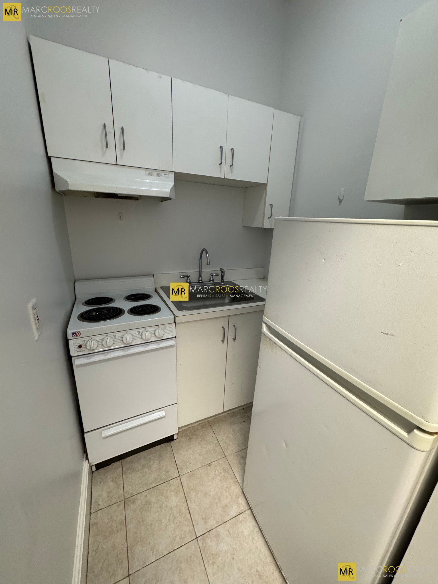 Photo 5 of Commonwealth Ave. Unit 1F