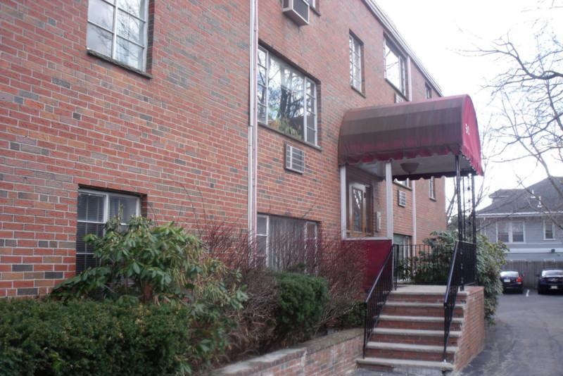 Photo 2 of Evergreen St. Unit 33