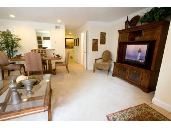 3 bed, 1.5 bath apartment for rent at 976 Lexington St Unit 60-3, Waltham