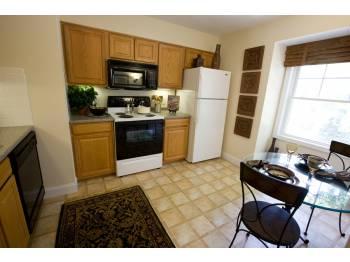 1 bed, 1 bath apartment for rent at 976 Lexington St Unit 11-3, Waltham — photo 7 of 10