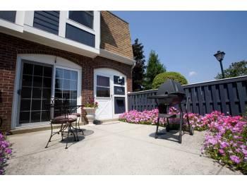 1 bed, 1 bath apartment for rent at 976 Lexington St Unit 11-3, Waltham — photo 10 of 10