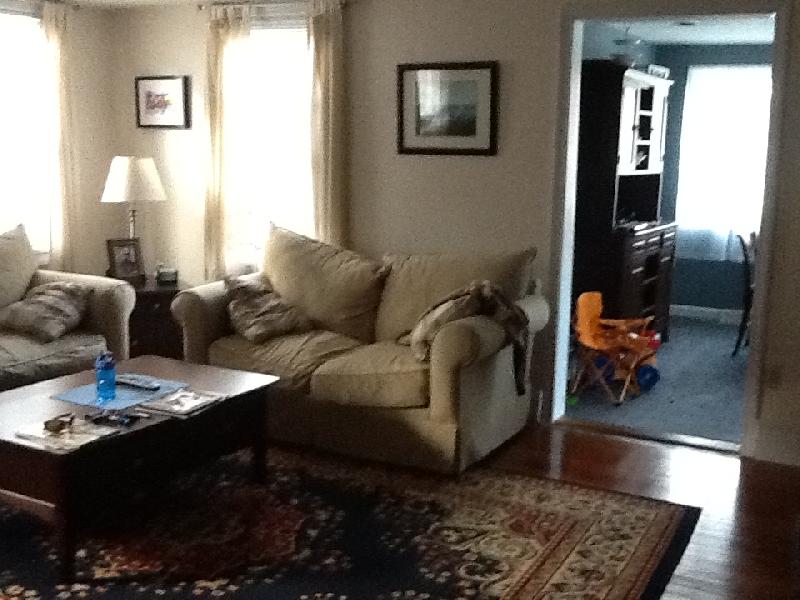 68 Greenough St, West Newton