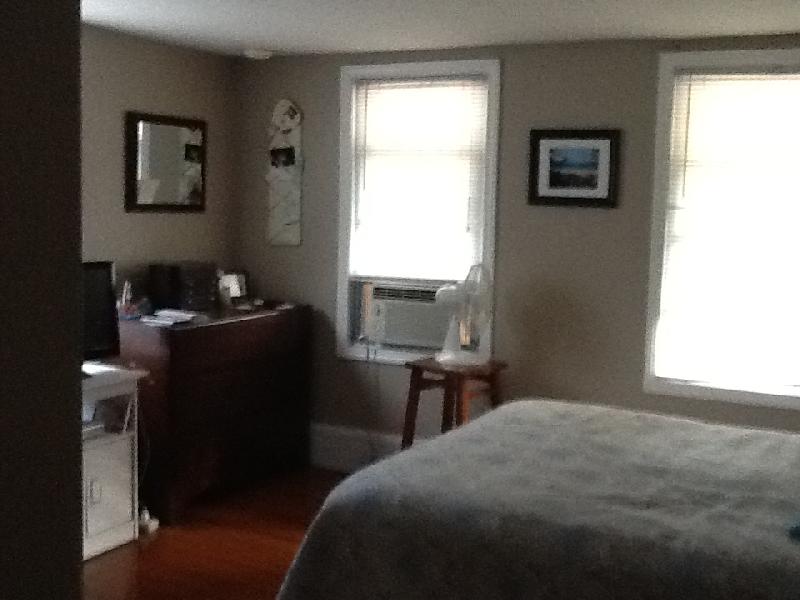 68 Greenough St, West Newton