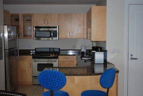 2 bed, 2 bath apartment for rent at 10 Emerson Pl, Boston — photo 2 of 7