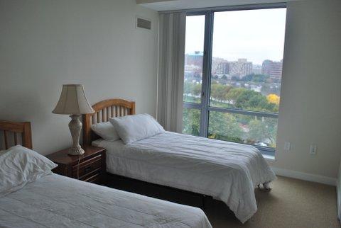 2 bed, 2 bath apartment for rent at 10 Emerson Pl, Boston — photo 4 of 7