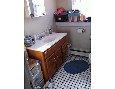 7 bed, 3 bath apartment for rent at 81 Linden St, Allston — photo 5 of 6