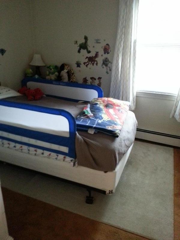 3 bed, 2.5 bath apartment for rent at 111 Washington St, Newton — photo 10 of 14