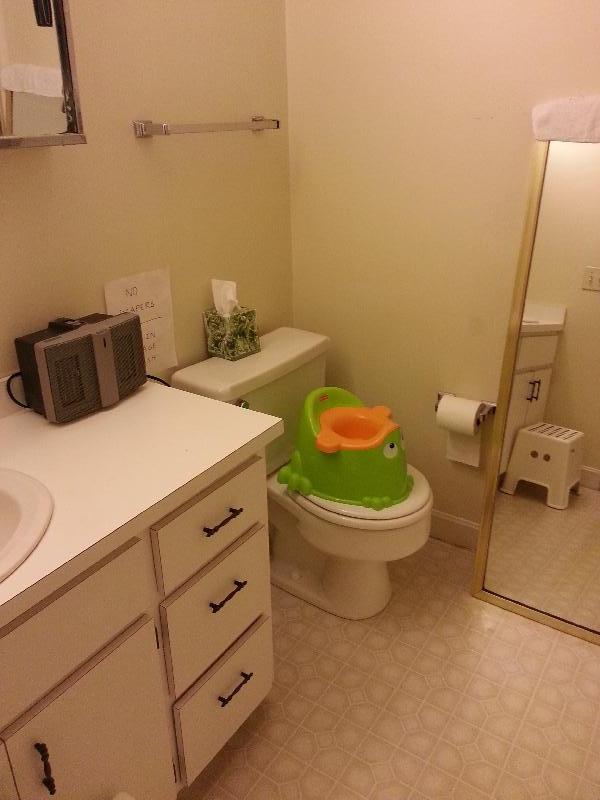 3 bed, 2.5 bath apartment for rent at 111 Washington St, Newton — photo 11 of 14