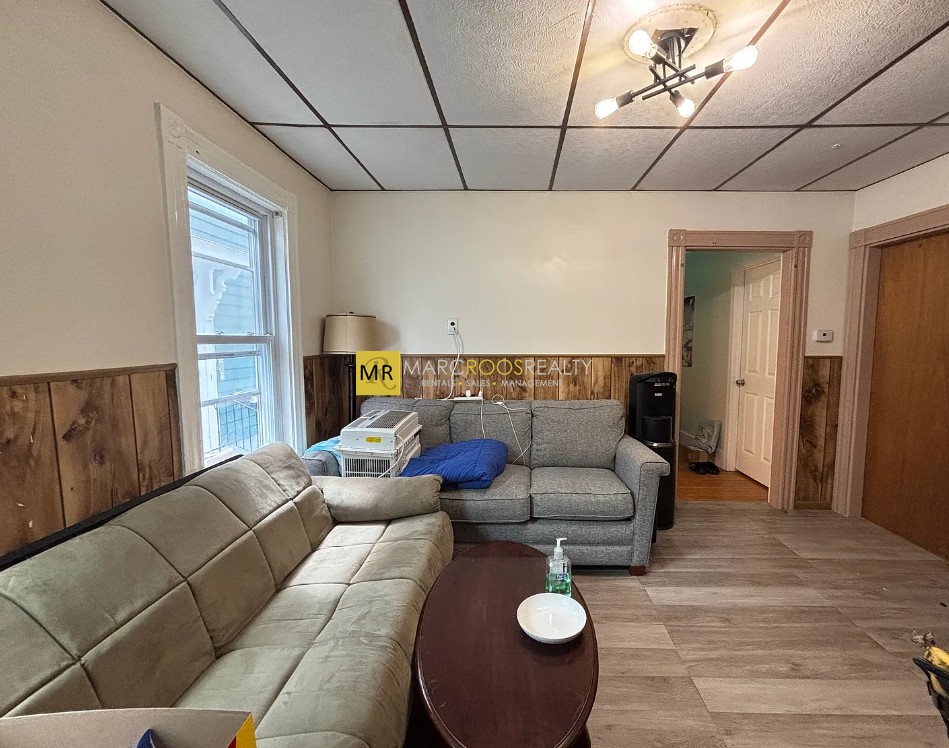 Photo 4 of Jefferson St. Unit 1