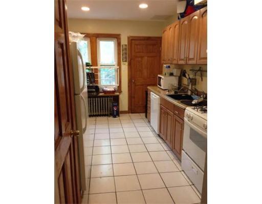 27 South Crescent Circuit, Brighton