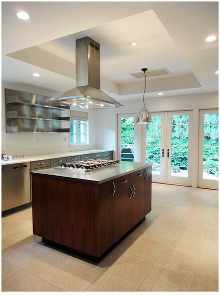 4 bed, 3.5 bath apartment for rent at 10 Gray Cliff Rd Unit 1, Newton — photo 1 of 18