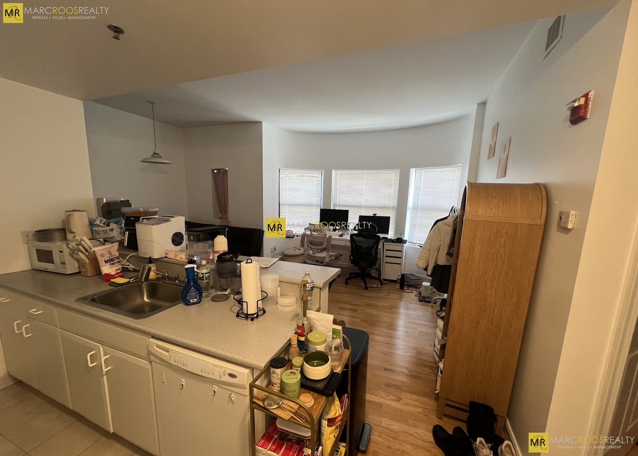 Photo 2 of 636 Beacon St. Unit 602