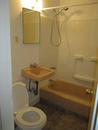 17 Boston St, South Boston