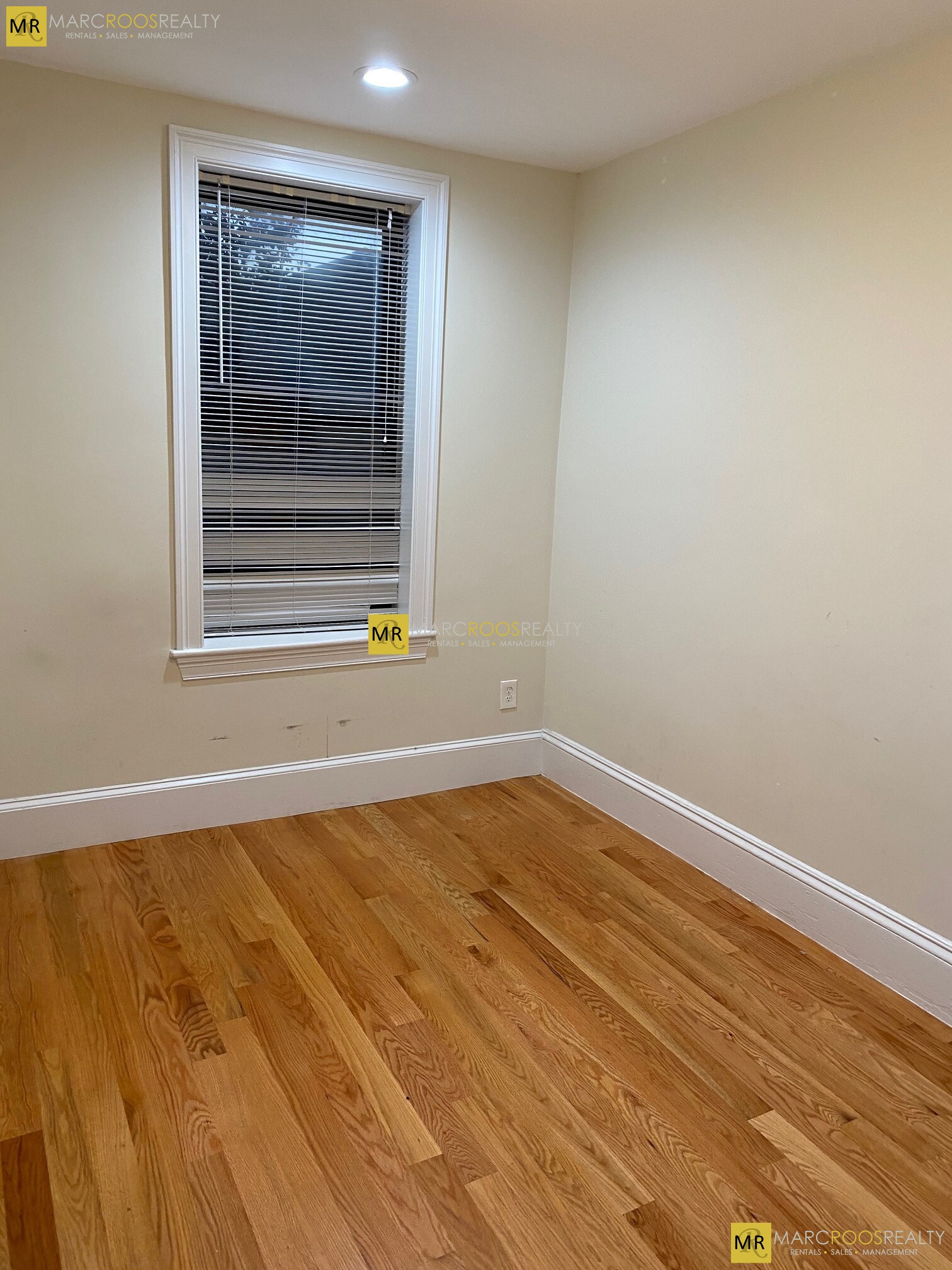 Photo 15 of Northampton Unit 2