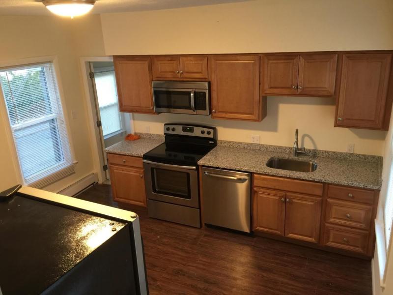 3 bed, 2.5 bath apartment for rent at 49 Harvard St Unit C, Waltham — photo 1 of 10