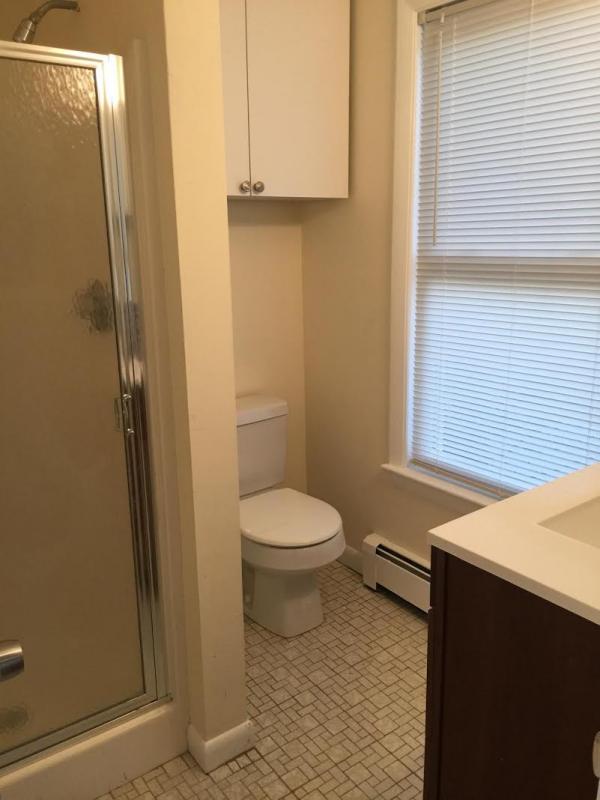 3 bed, 2.5 bath apartment for rent at 49 Harvard St Unit C, Waltham — photo 4 of 10