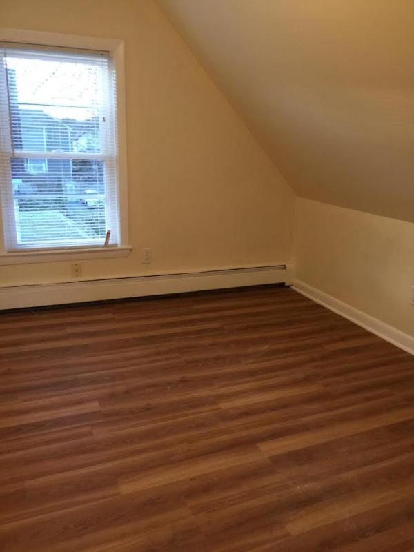 3 bed, 2.5 bath apartment for rent at 49 Harvard St Unit C, Waltham — photo 9 of 10