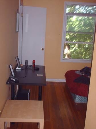 27R Albion St, Somerville