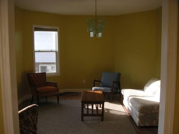 27R Albion St, Somerville