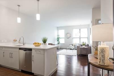 Studio bed, 1 bath apartment for rent at 45 Marion St, Coolidge Corner — photo 5 of 10