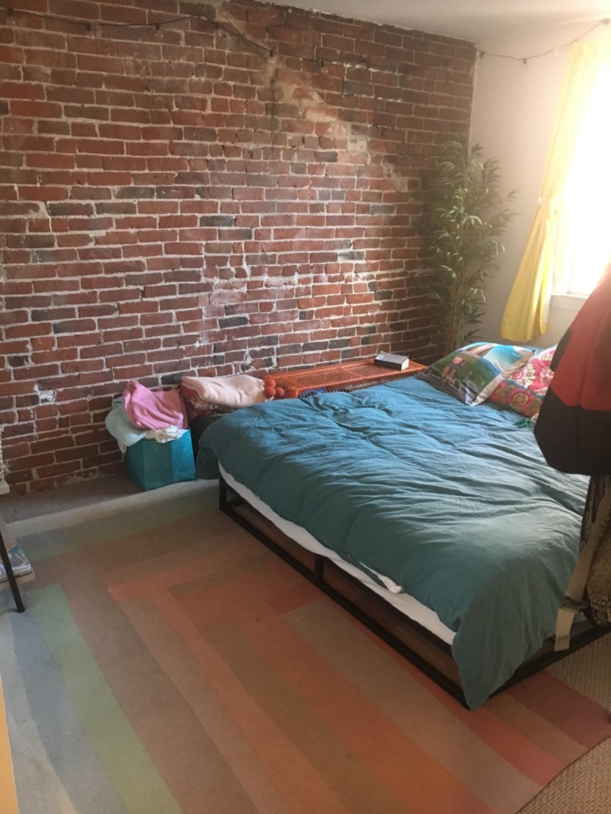 1742 Washington St, South End