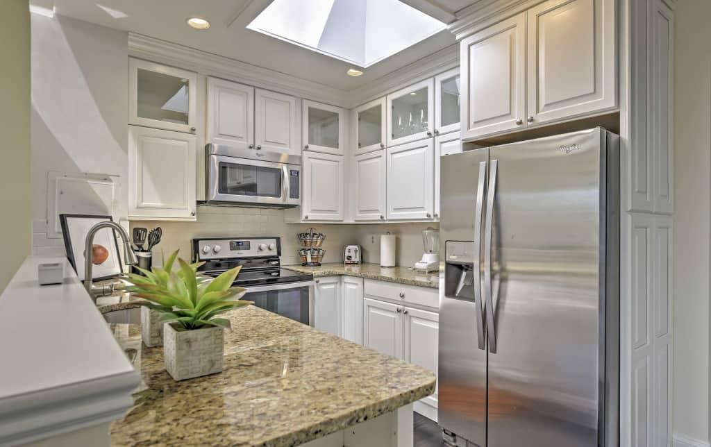 2 bed, 2 bath apartment for rent at 230 Marlborough St Unit 4, Back Bay — photo 13 of 25