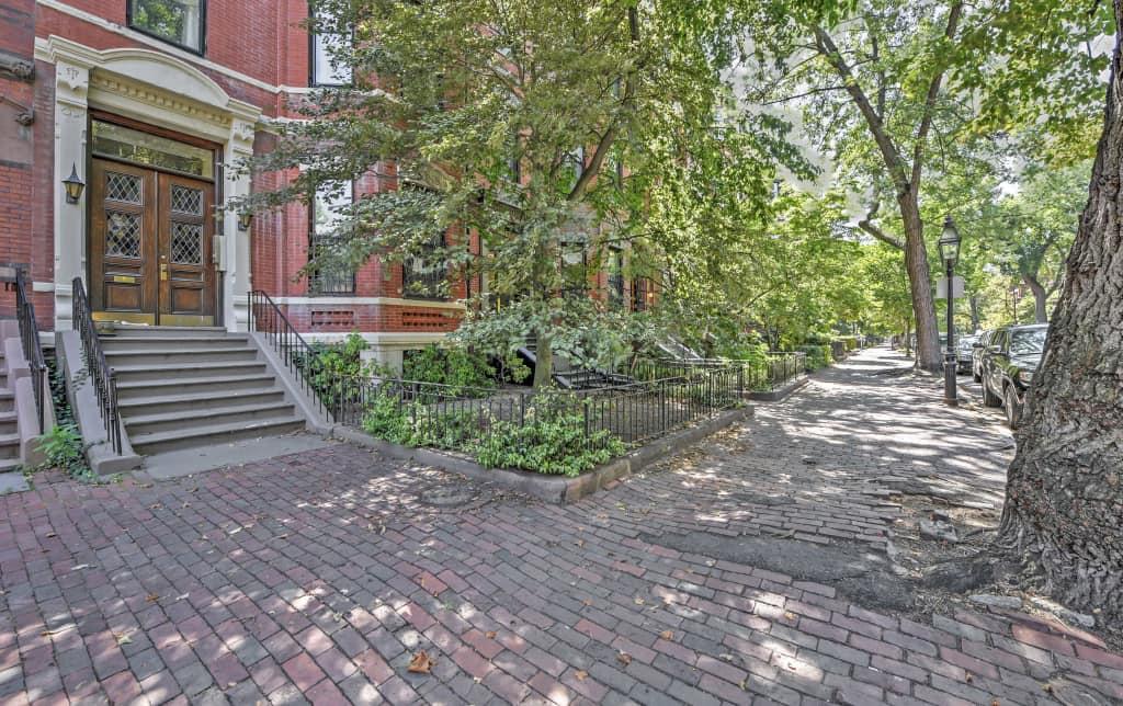 2 bed, 2 bath apartment for rent at 230 Marlborough St Unit 4, Back Bay — photo 25 of 25