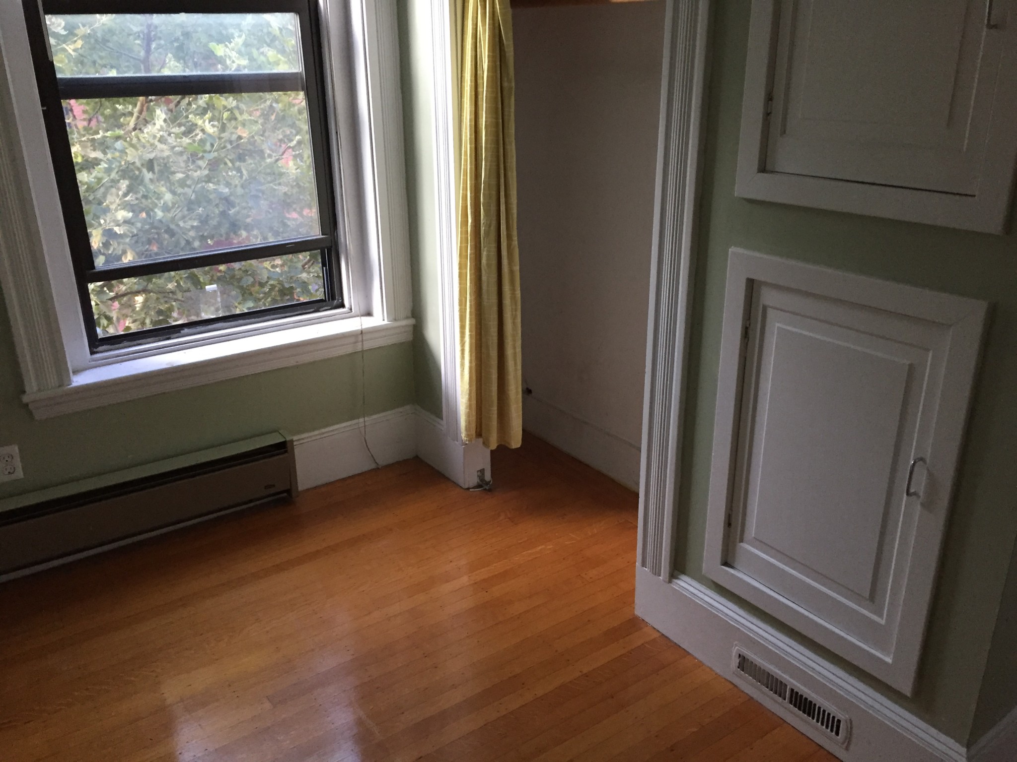 Photo 16 of 429 Marlborough St. Unit 3B