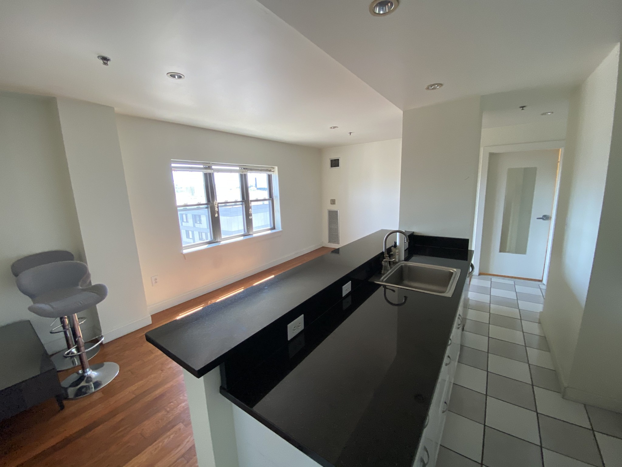 1 bed, 1 bath apartment for rent at 534 Commonwealth Ave Unit 7C, Fenway — photo 35 of 39