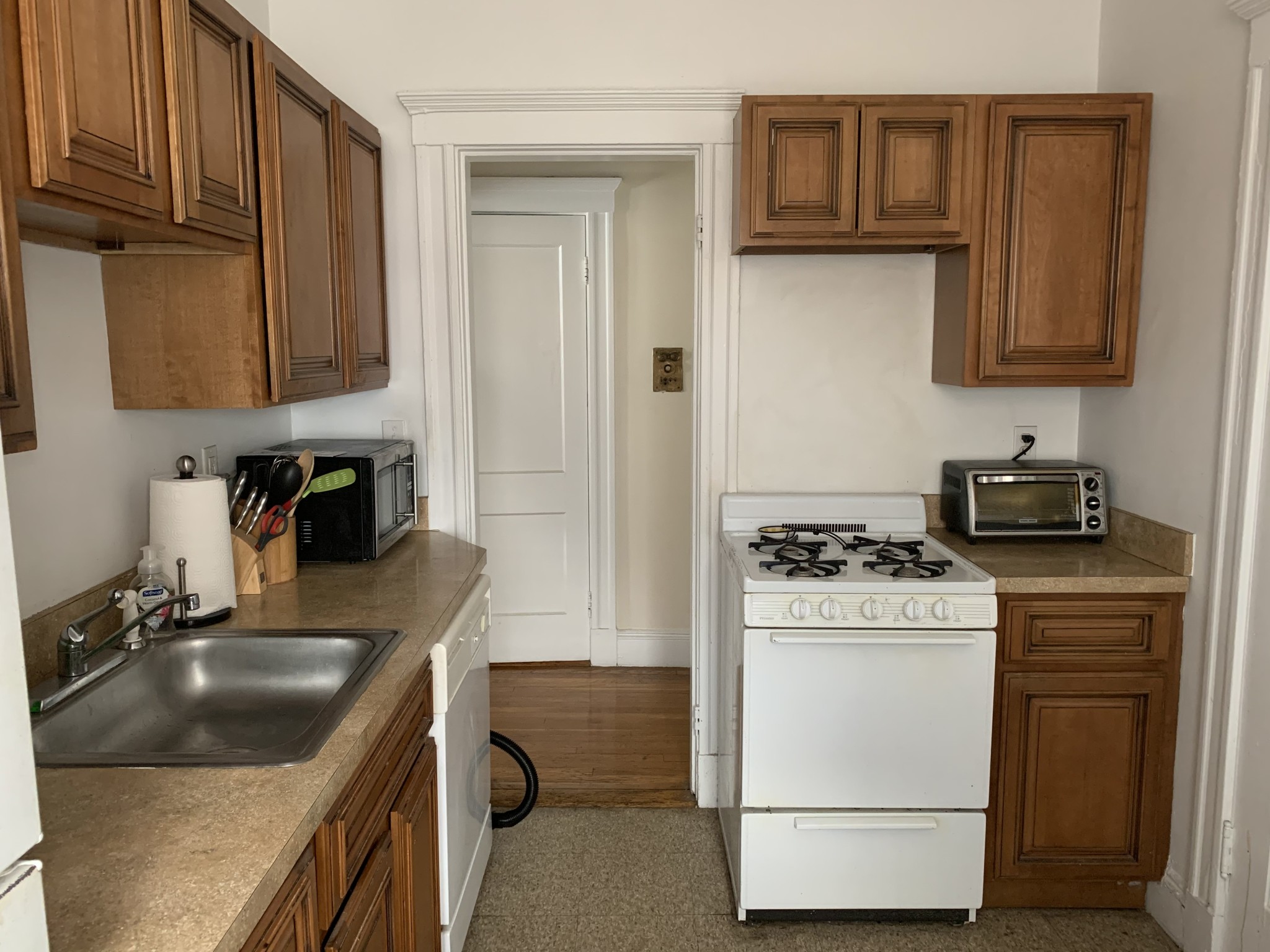 15 Melvin Ave, Brighton